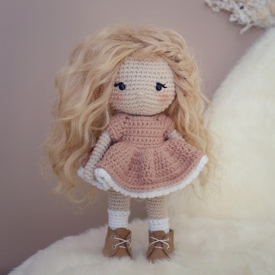 Robe printemps pour poupée : patron au crochet PDF