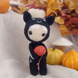 Miku, le petit chat d'Halloween : patron au crochet PDF