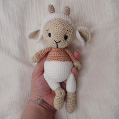 Pelote mon petit agneau : Patron Au Crochet PDF