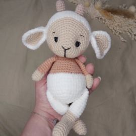 Pelote mon petit agneau : Patron Au Crochet PDF