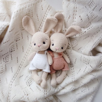 Patron lapin au crochet PDF – Doudou bébé, niveau débutant