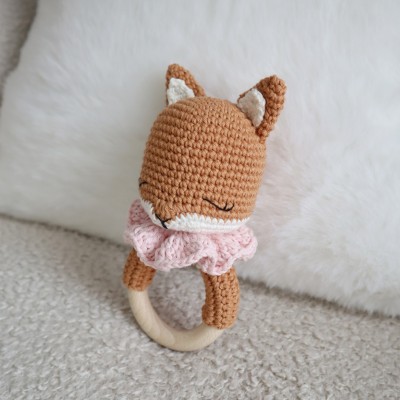 Hochet Socquette jolie renarde : Patron Au Crochet PDF