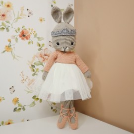 Kit Crochet Swann, jolie ballerine – Coffret Complet, Patron PDF