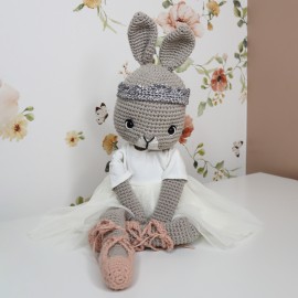 Kit Crochet Swann, jolie ballerine – Coffret Complet, Patron PDF
