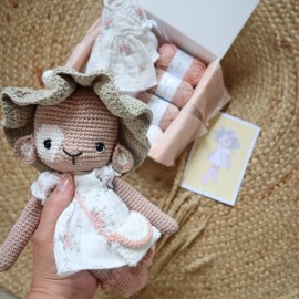 Kit Crochet Scarlett, jolie biquette – Coffret Complet, Patron PDF