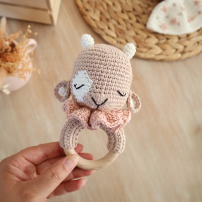 Hochet Scarlett jolie biquette : Patron Au Crochet PDF