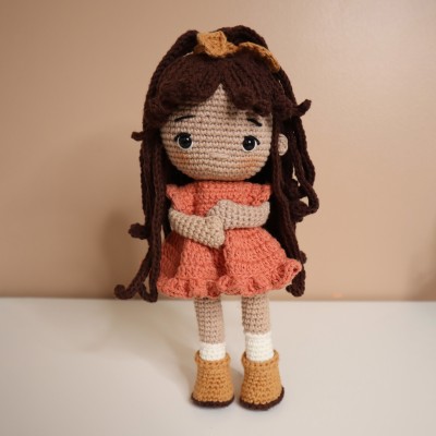 Kit Crochet Cannelle, demoiselle d'automne – Coffret Complet, Patron PDF