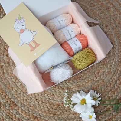 Coffret version 2 : Plume, mon petit caneton en fil 100% coton