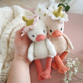 Plume, mon petit caneton : Patron Au Crochet PDF