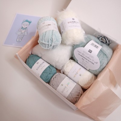 Kit Crochet Alaska, renarde polaire – Coffret Complet, Patron PDF