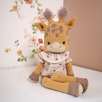 Kit Crochet Suzie, jolie girafe – Coffret Complet, Patron PDF