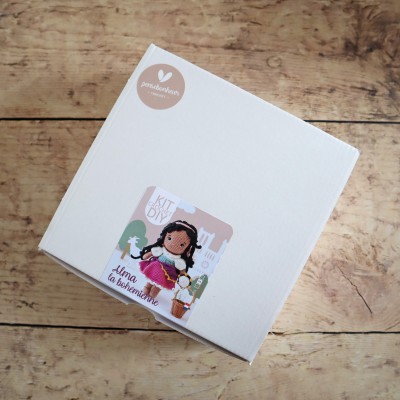 Kit Crochet Alma, la bohémienne de Notre-Dame – Coffret Complet, Patron PDF