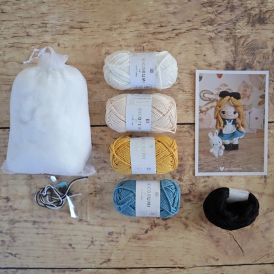 Kit Crochet Alice au pays des merveilles – Coffret Complet, Patron PDF