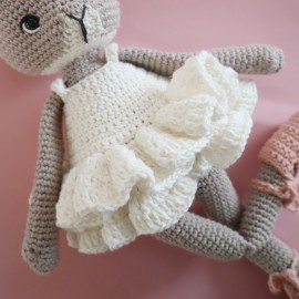 Patron Robe Tutu Amigurumi Crochet Gratuit PDF