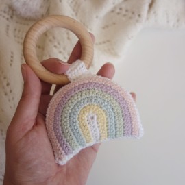 Patron Hochet Arc en Ciel Crochet Gratuit PDF