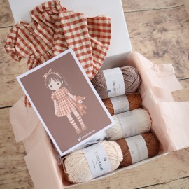 Kit Crochet Suzie, jolie girafe – Coffret Complet, Patron PDF