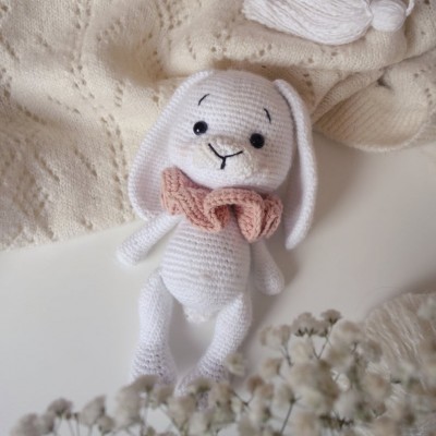 Holly le lapin : Patron Au Crochet PDF